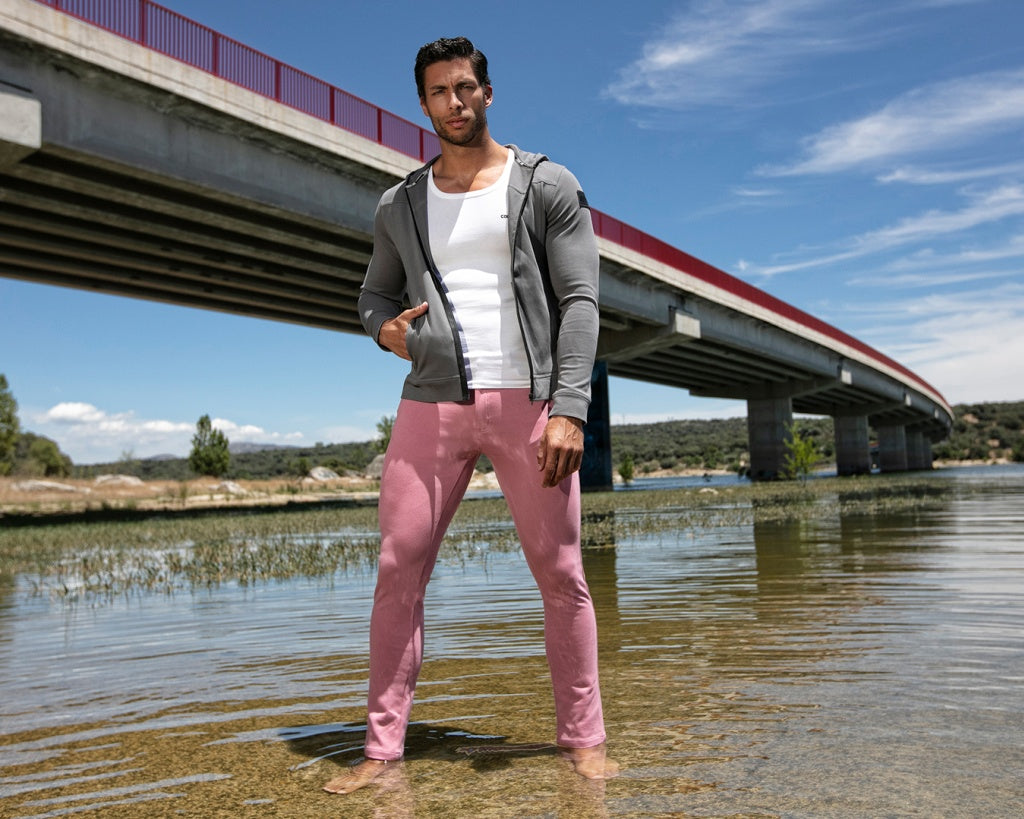 ONE COLOR FOR EVERY OCCASION: UTILITY 5 POCKET PANT