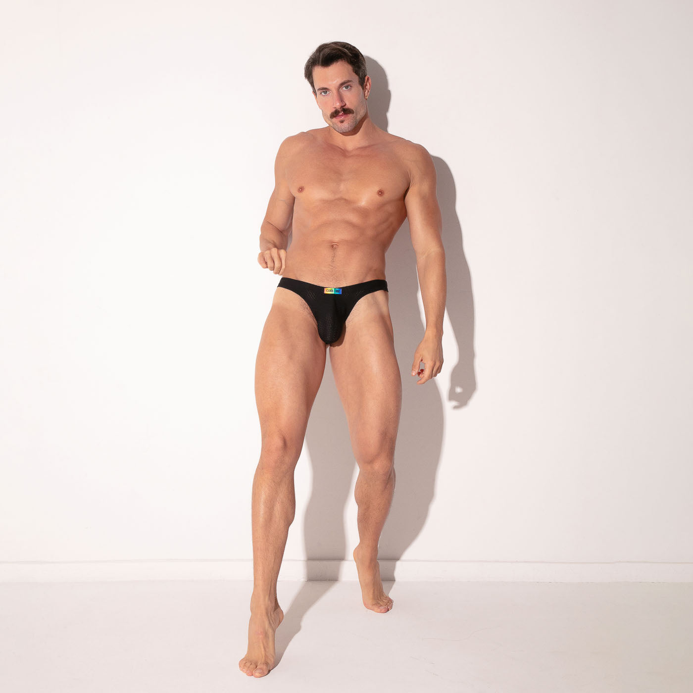 tanga pride negro