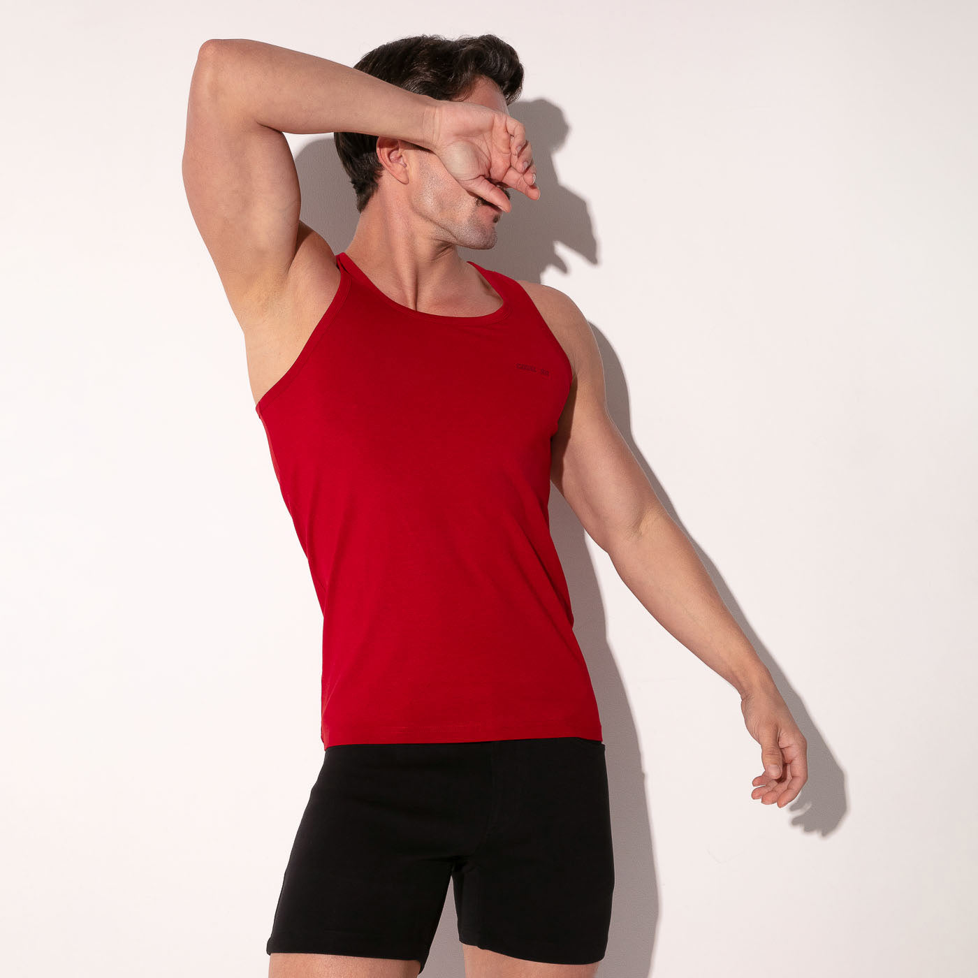 ESSENTIAL TANK TOP RED