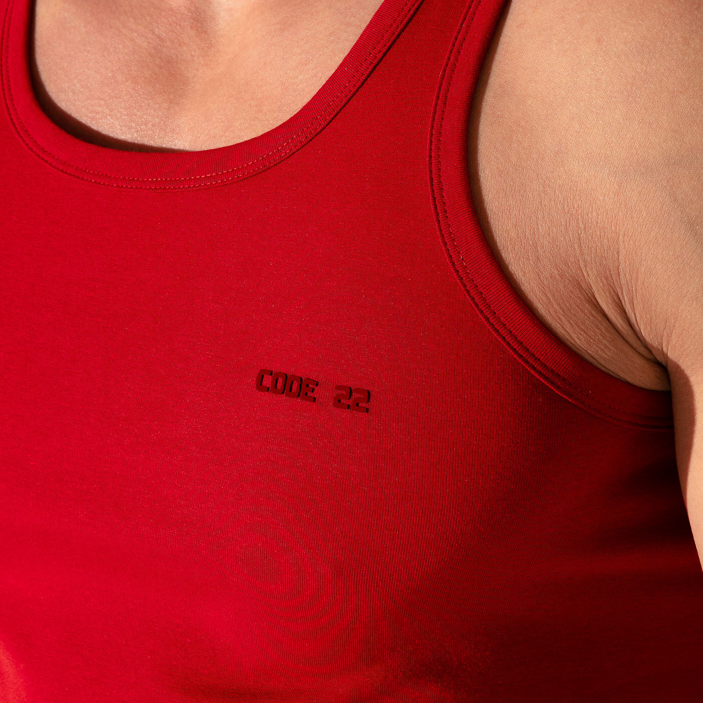 ESSENTIAL TANK TOP RED