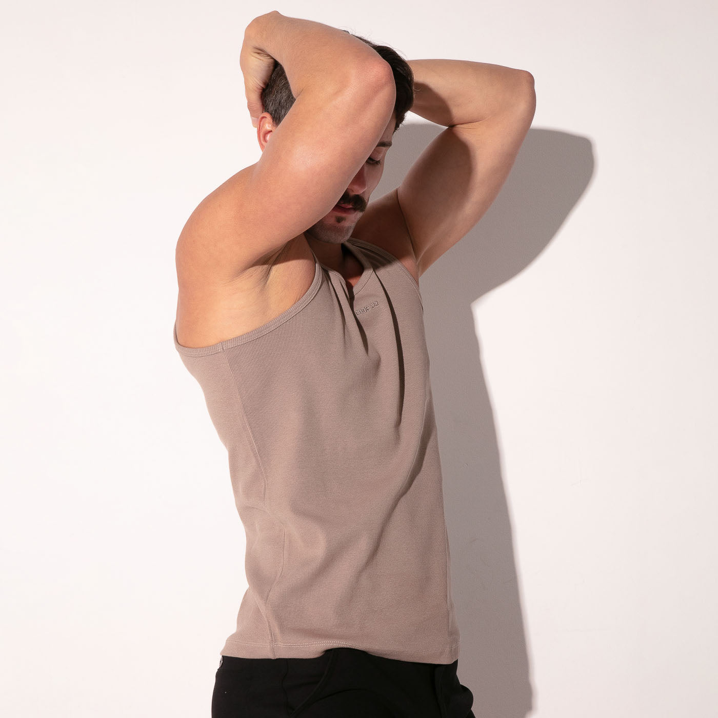 ESSENTIAL RIB TANKTOP TAUPE