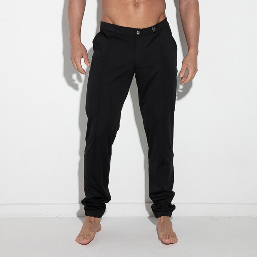 Silky cuffed stretch pant black