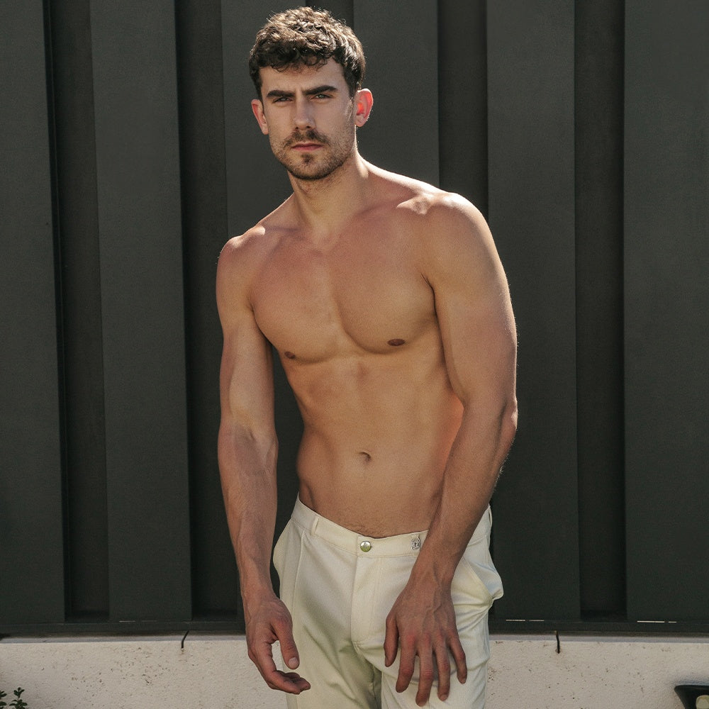 Silky cuffed stretch pant off-white