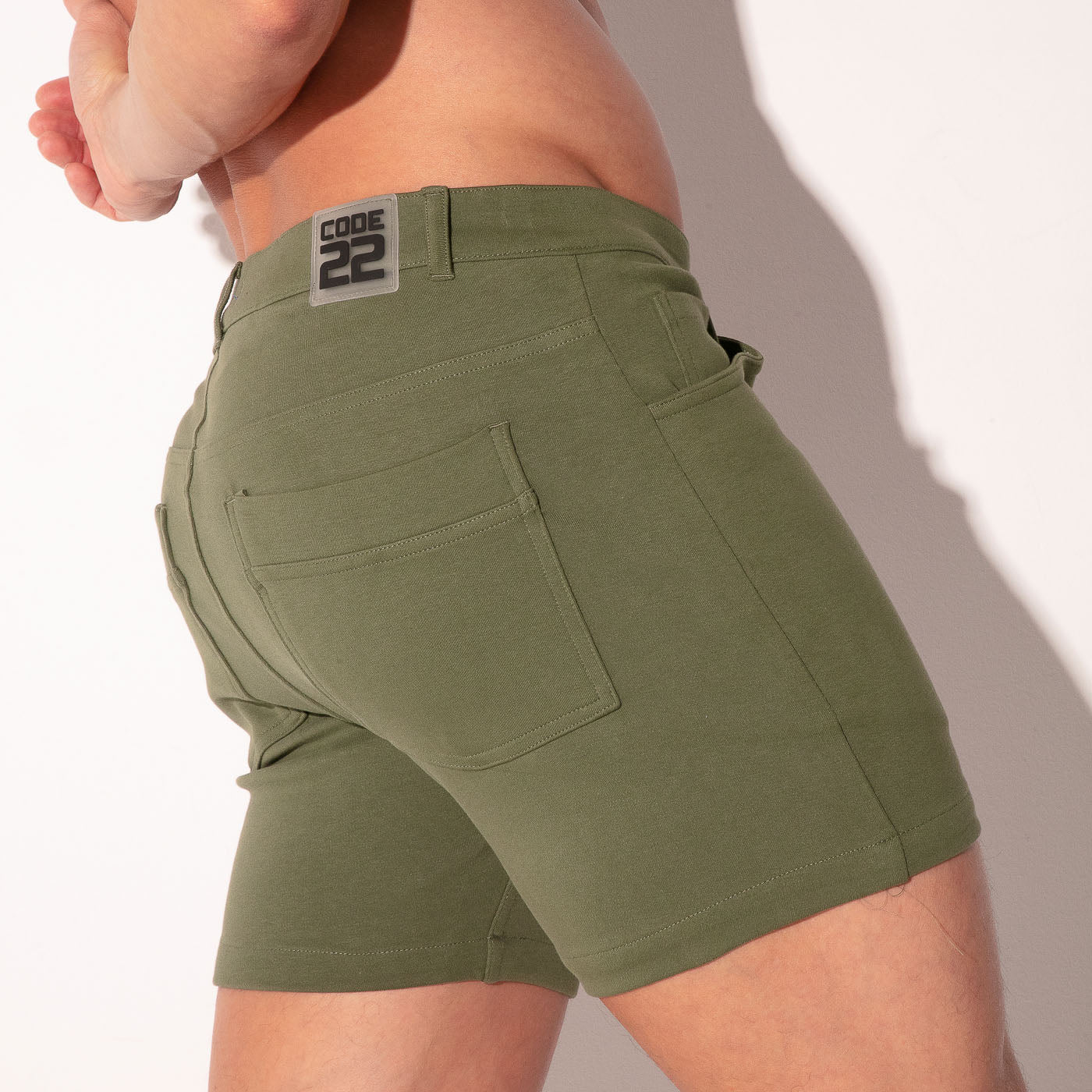 ICONIC 5 POCKET SHORT KHAKI