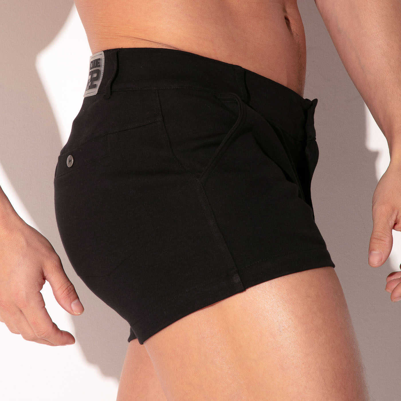 ICONIC MINI-SHORT BLACK