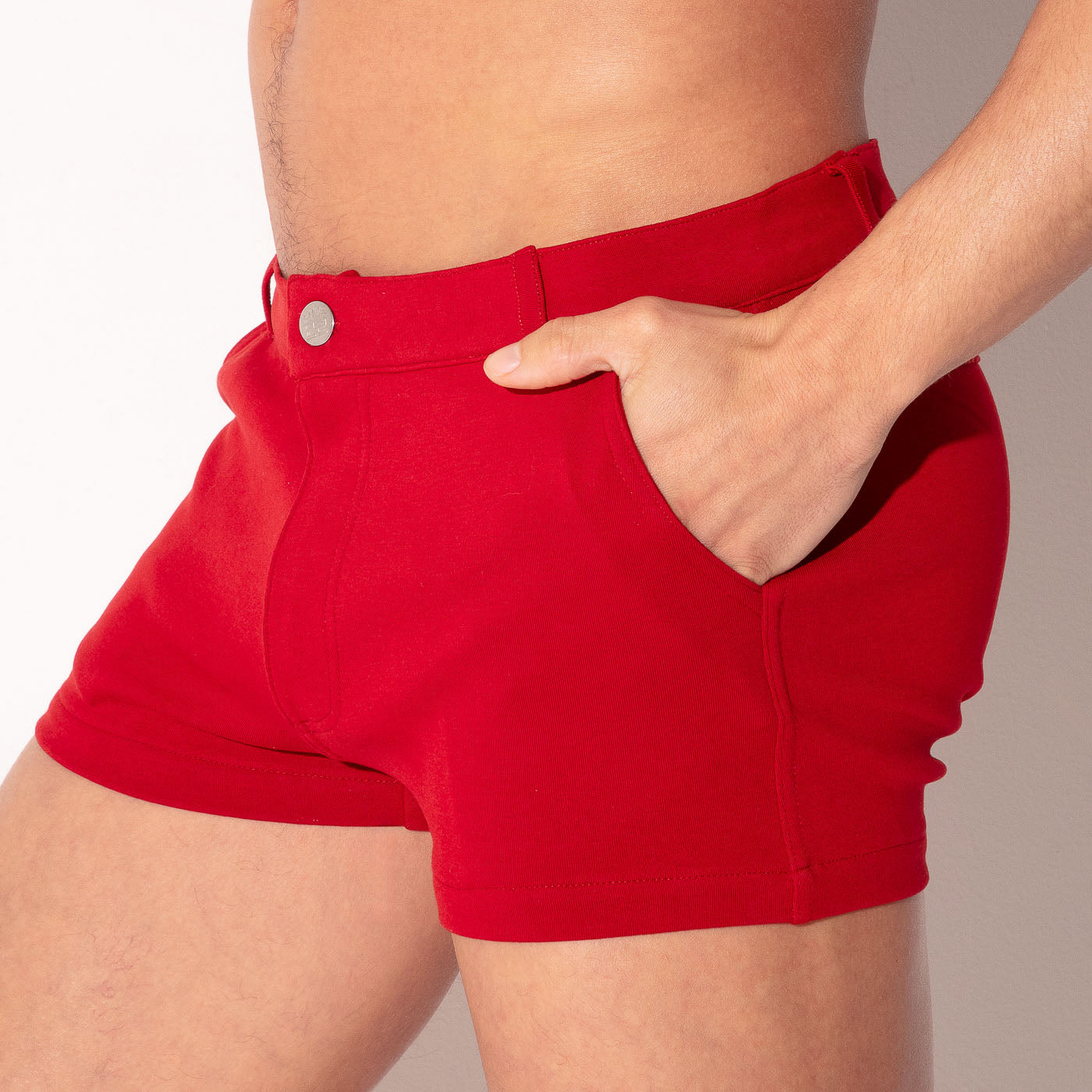 ICONIC MINI-SHORT RED