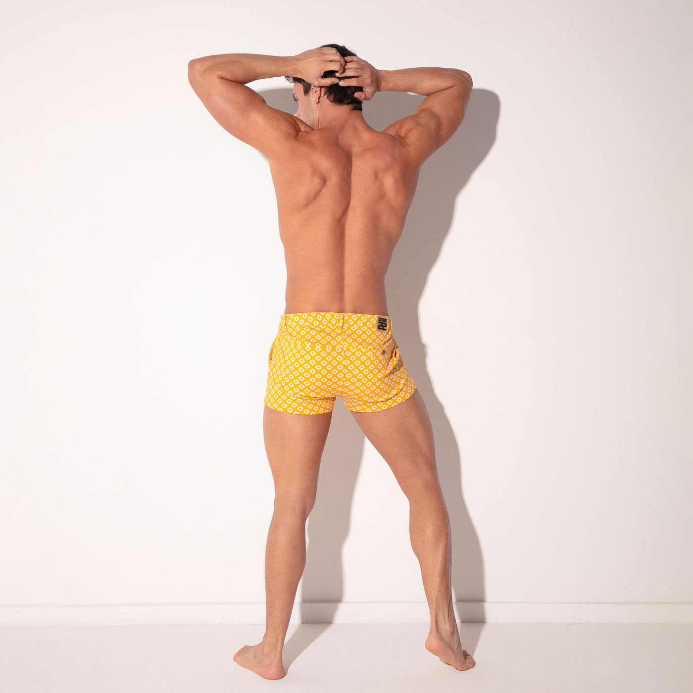 ICONIC MINI-SHORT MUSTARD
