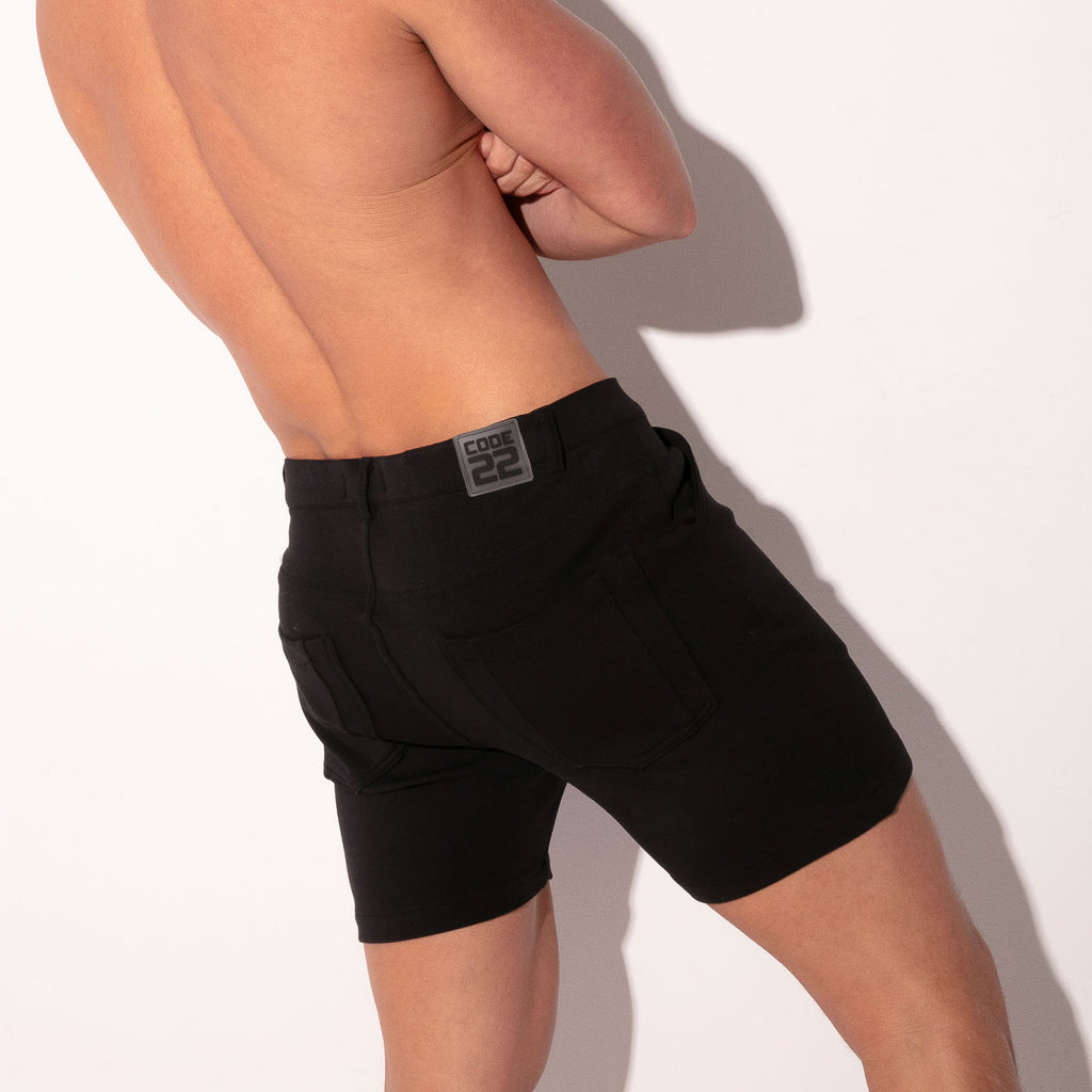ICONIC BERMUDA SHORT BLACK