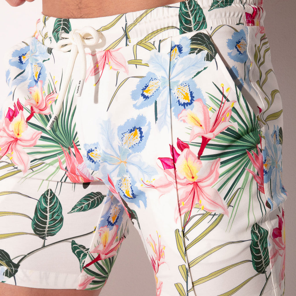 SILKEN SHORT WHITE