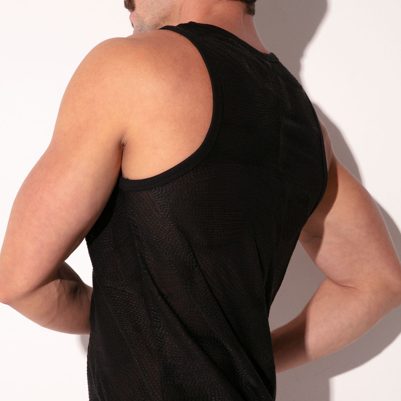 ECLIPSE EMBROIDERED TANKTOP BLACK